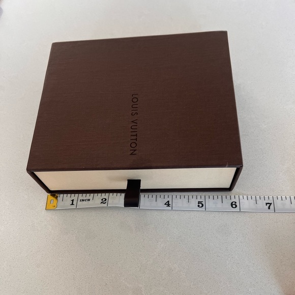 Authentic Louis Vuitton Box with Leather Pull - Picture 8 of 10